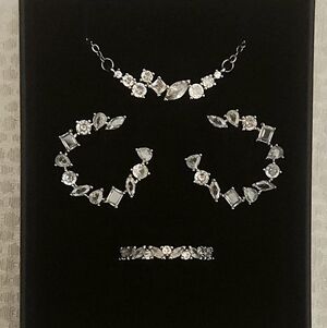 White Gold Geometric Jewelry Set Made With Swarovski Crystals